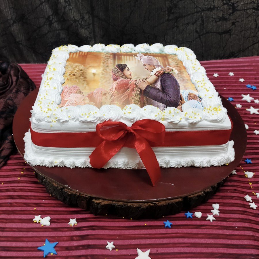 Strawberry Birthday Cake 1 Kg by Cake Square | Send Cakes Online | Eggless  Fruit Cakes - Cake Square Chennai | Cake Shop in Chennai