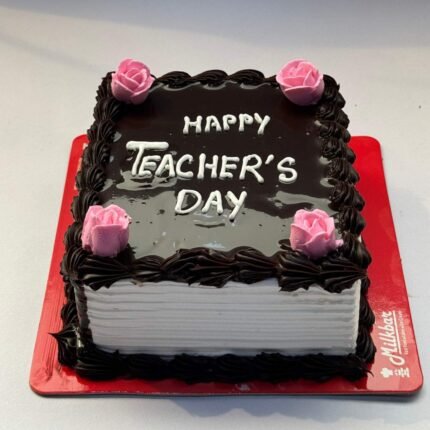 Teachers’ Day cakes in Aligarh